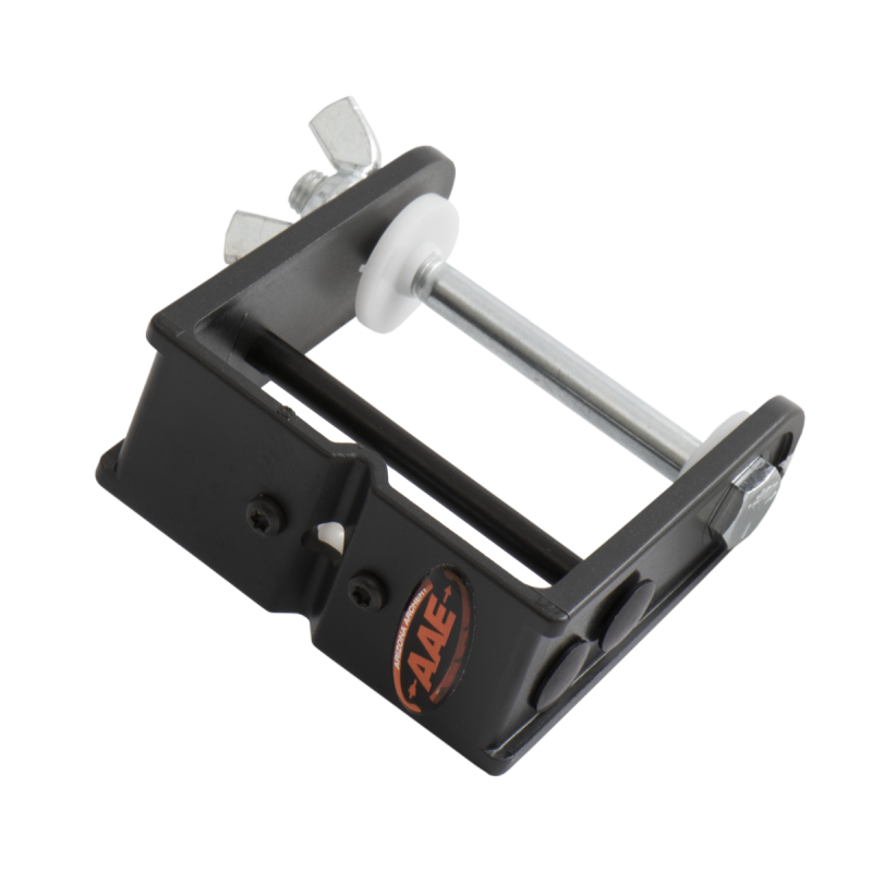 AAE SERVING TOOLS PRO STRING SERVER